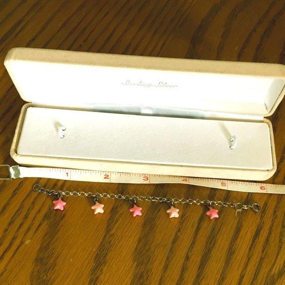 ♥ $10 Toddler sterling silver charm bracelet - Picture 1 of 1